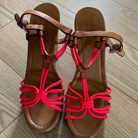 Coach wedges - Picture 1 of 4